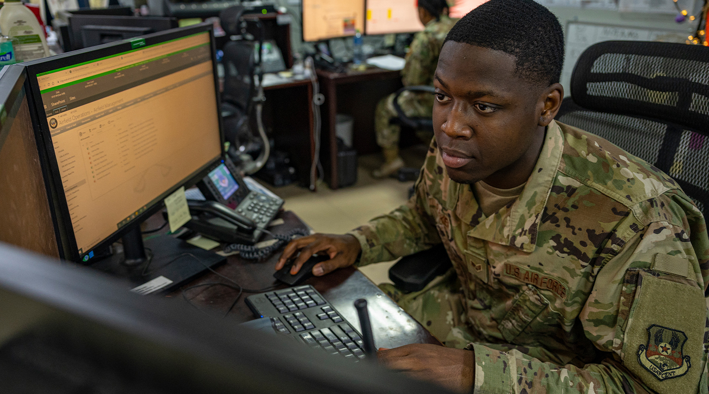 airman at computer