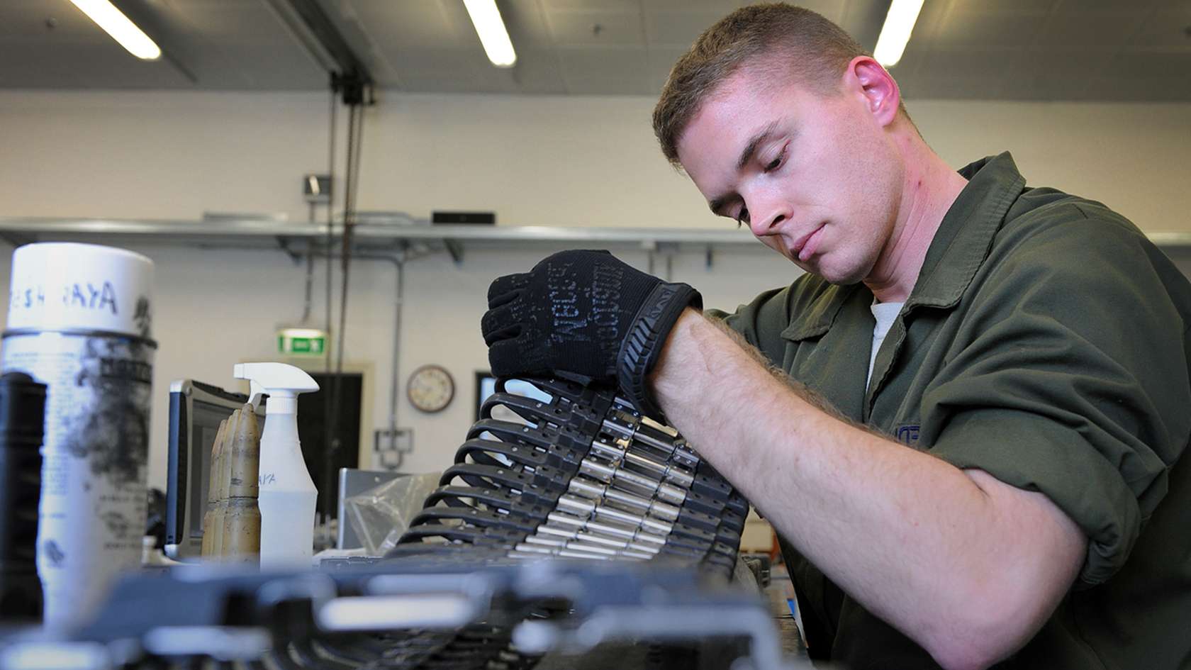 MUNITIONS SYSTEMS WORKING ON AMUNITIONS SYSTEM